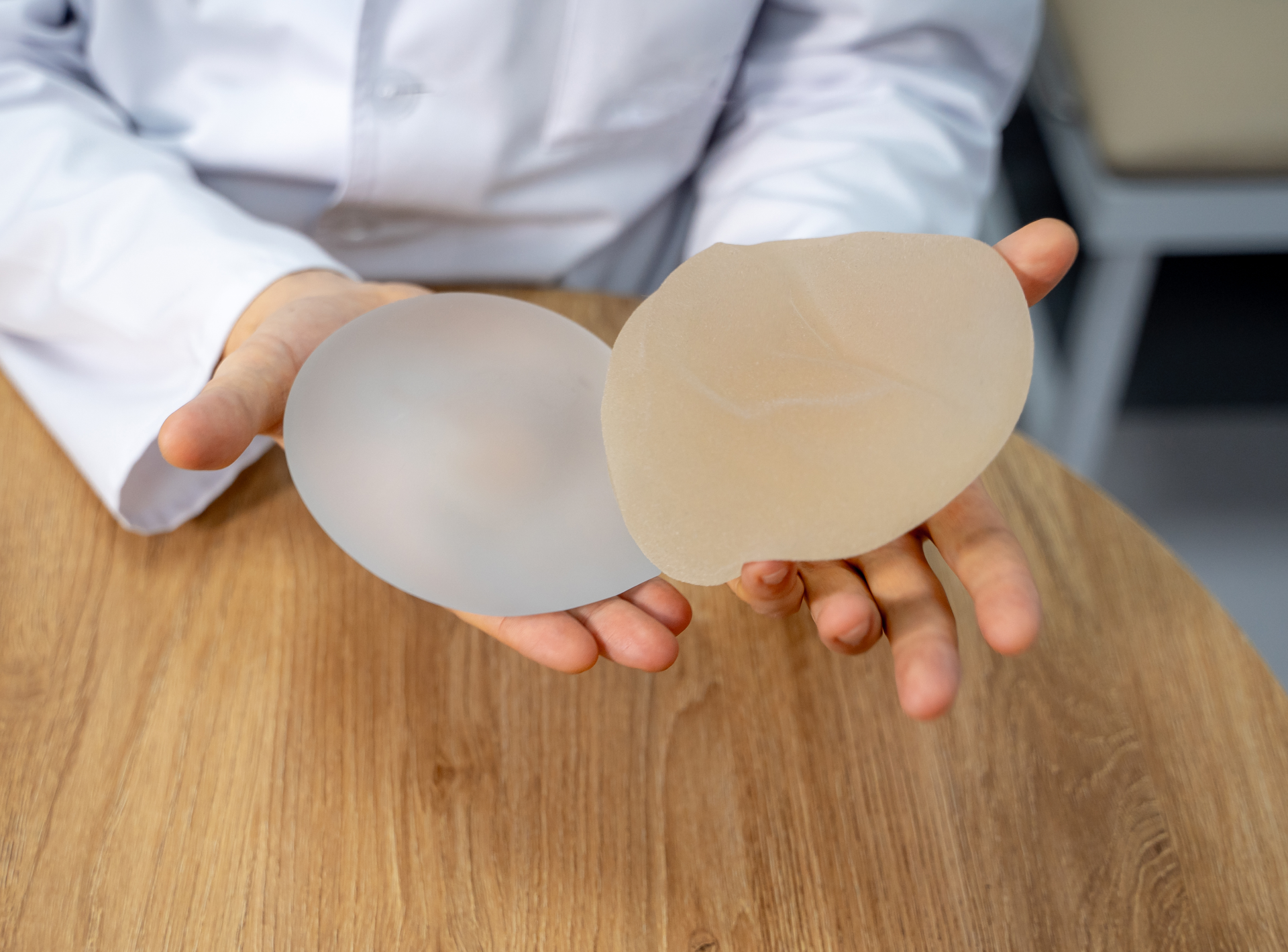 Some Insider Tips on Choosing the Right Sized Breast Implants