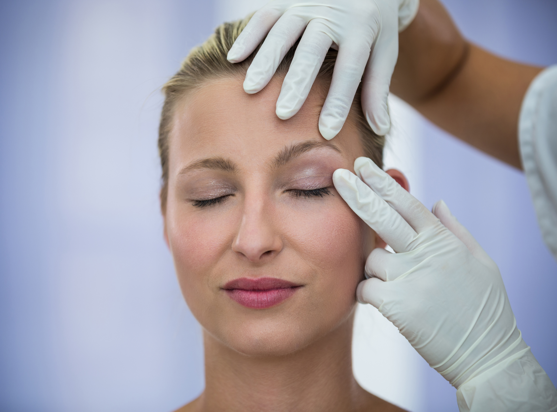 What is the Best Age to Have Eyelid Surgery?