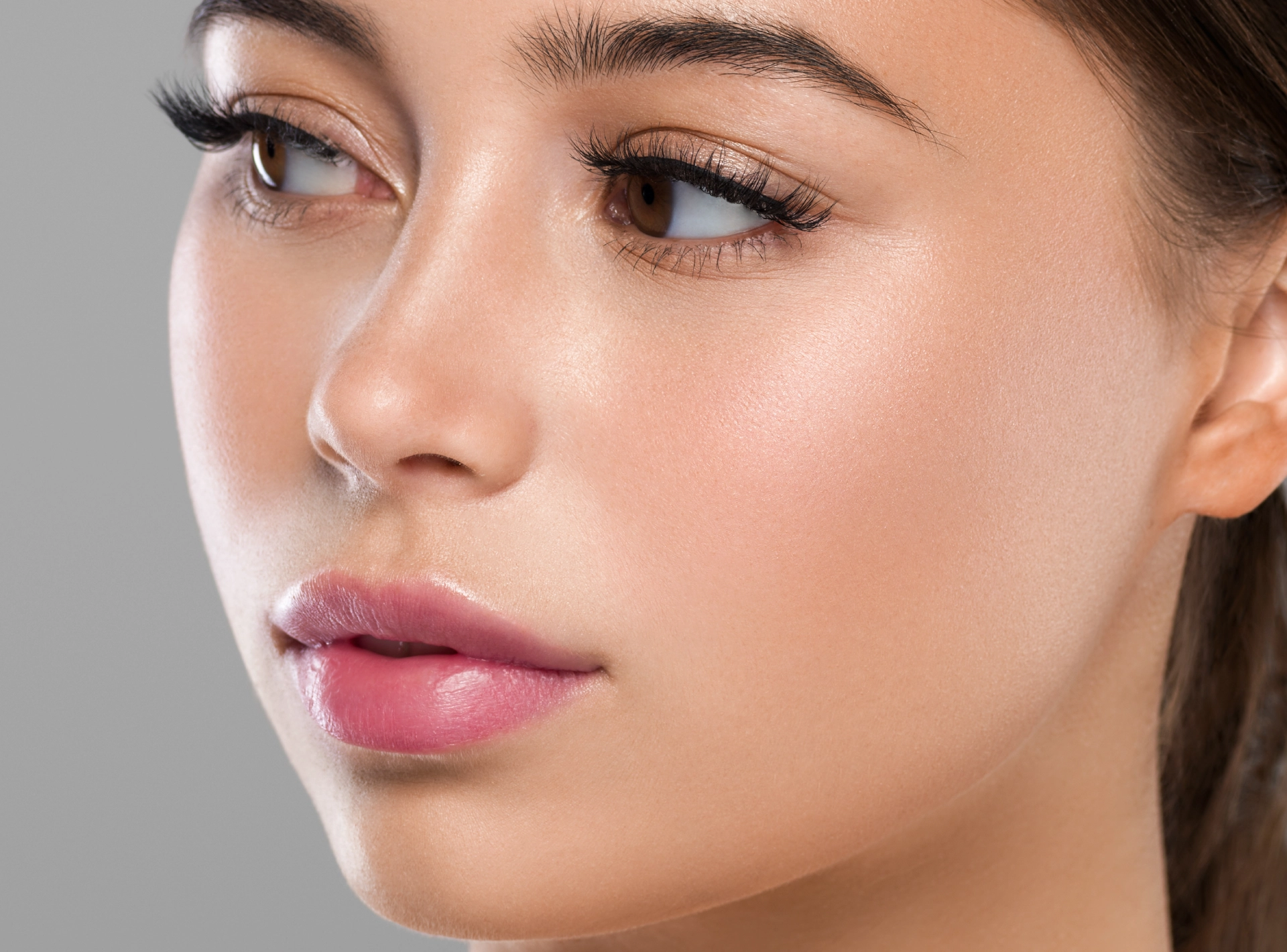 Essential Dos and Don’ts for Lip Reduction Surgery Recovery