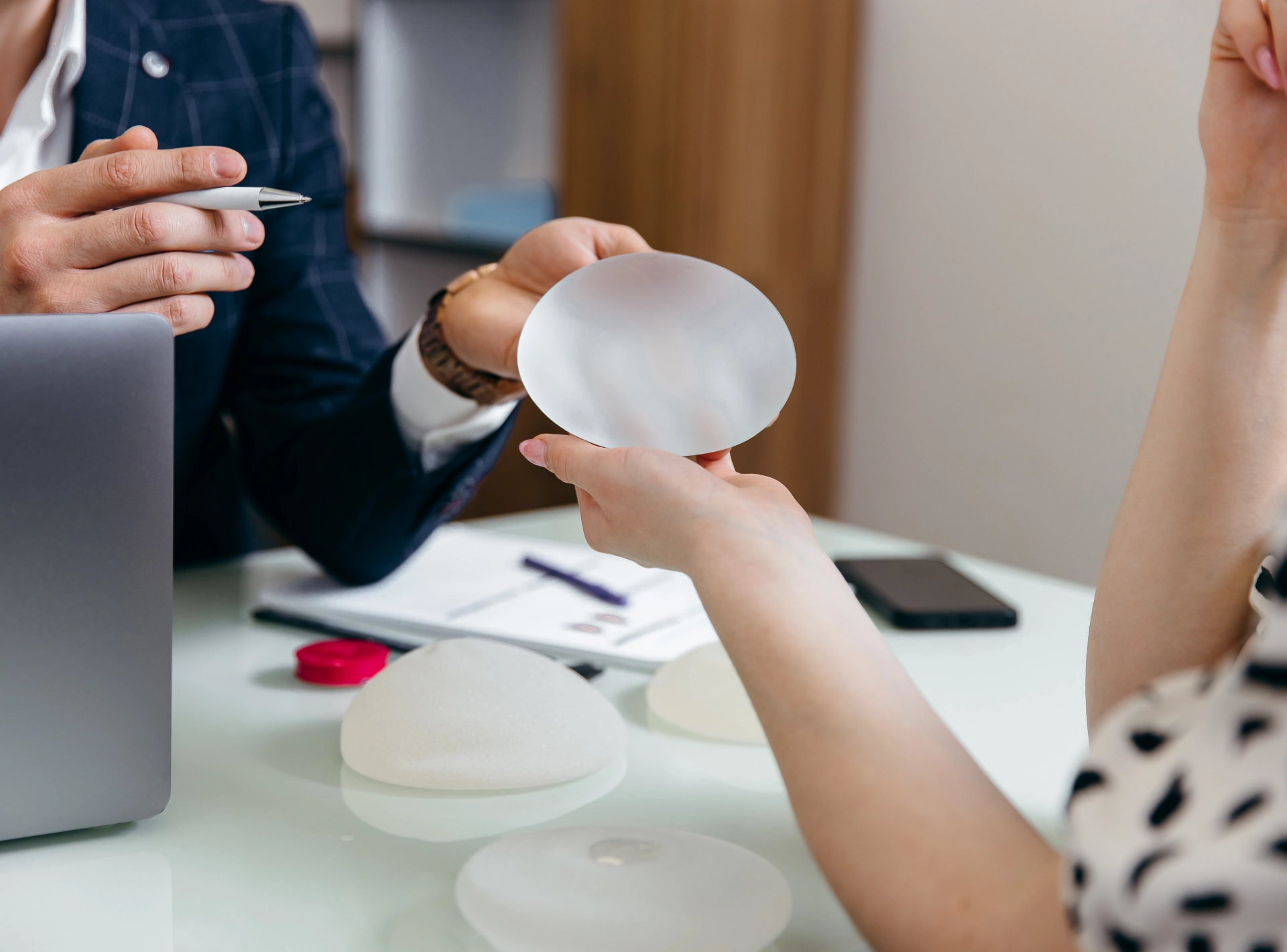 How to Plan for Breast Implant Removal Recovery