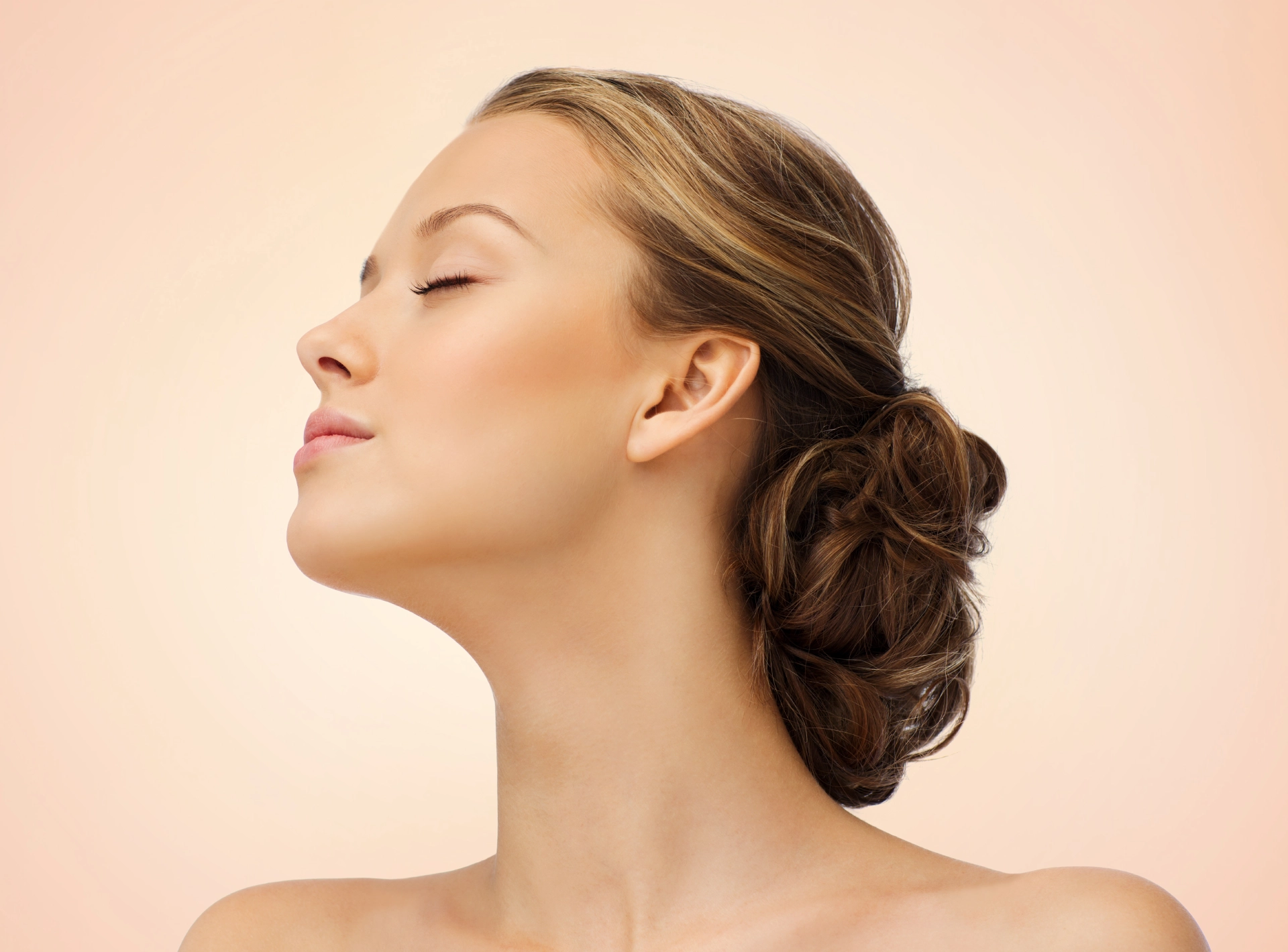 What Causes a Double Chin and How Do You Get Rid of It?