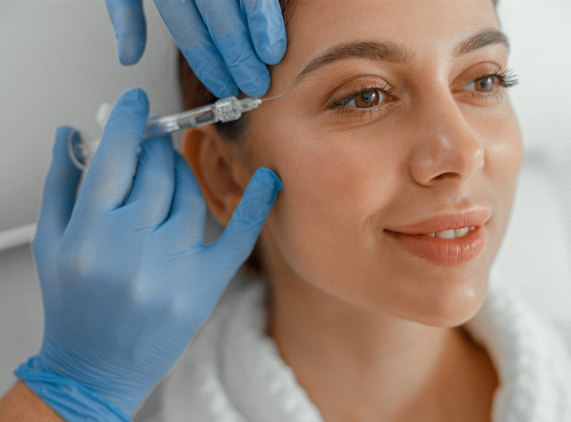 Why a Plastic Surgeon Should Do Your Botox or Juvéderm Injections